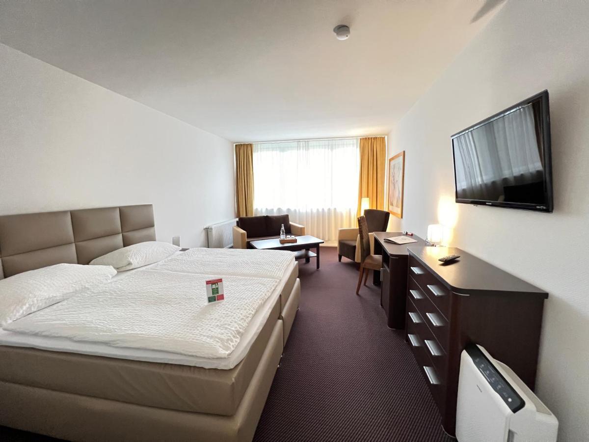 Bad Brückenau Landhotel Weisses Ross Garni מראה חיצוני תמונה