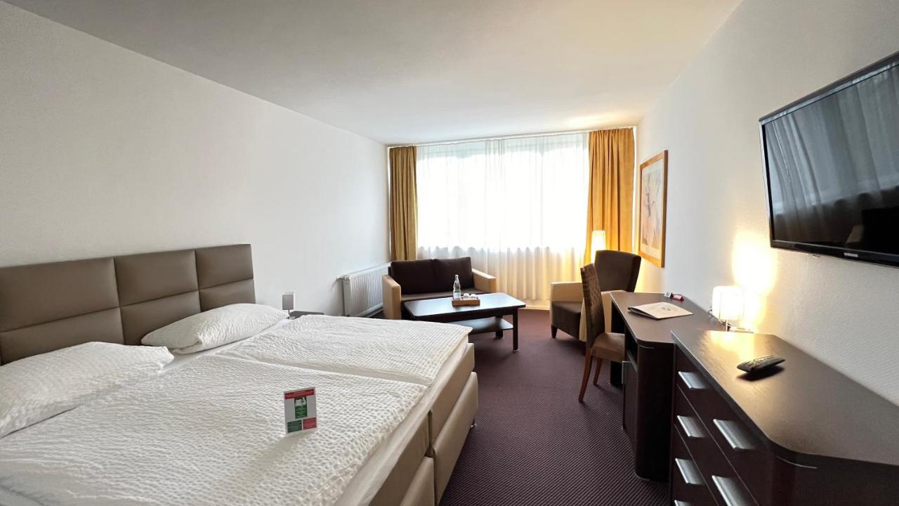 Bad Brückenau Landhotel Weisses Ross Garni מראה חיצוני תמונה